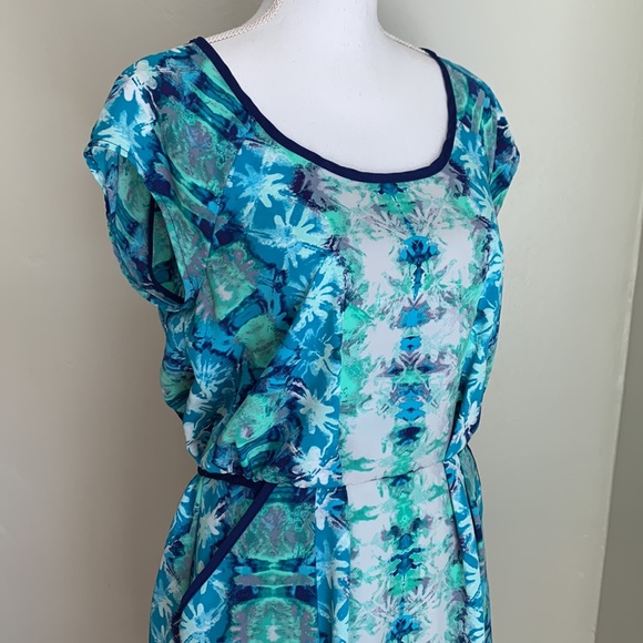 Retro Inspired MOSSIMO Graphic Tie Dye Dress with Pockets - Picture 2 of 12